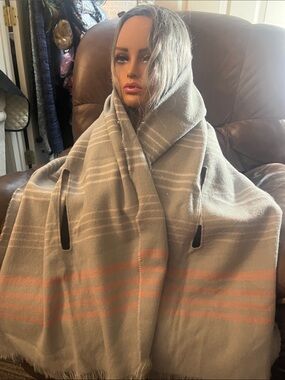 Serra Women’s fringed shawl wrap with arm holes S178